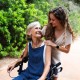 Περιπατητήρας rollator καρέκλα μεταφοράς 2 σε 1