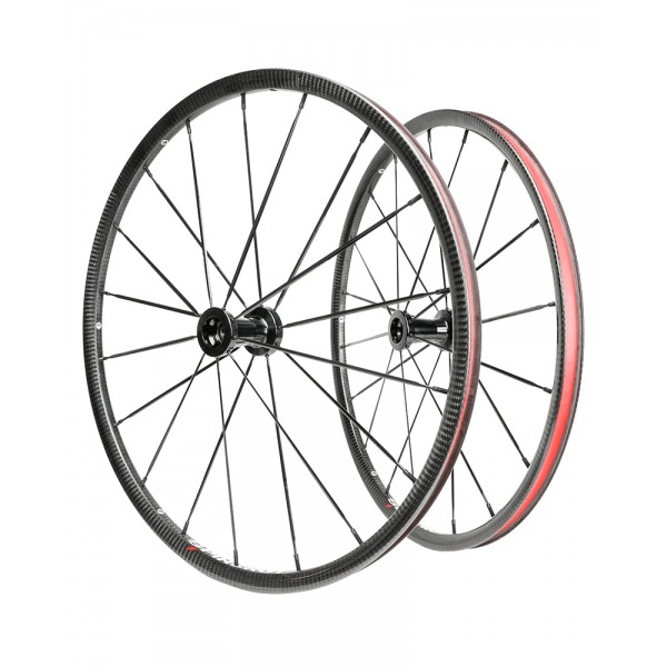 25" Spinergy Extra Lite Carbon Blade CLX, black hub 18 black spokes
