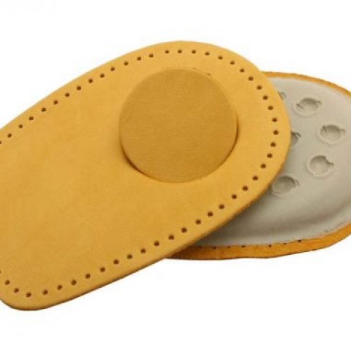 Μαξιλάρακι δερμάτινο με αφαιρούμενο το κεντρικό τμήμα Μαξιλάρακι δερμάτινο με αφαιρούμενο το κεντρικό τμήμα