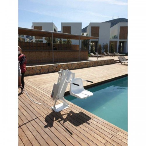 Γερανός για χρήση σε πισίνα, μόνιμης εγκατάστασης Γερανός για χρήση σε πισίνα, μόνιμης εγκατάστασης