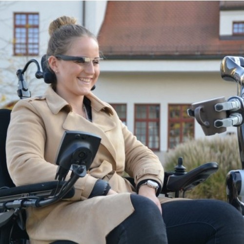 Σύστημα ελέγχου κεφαλής για ηλεκτρικά αναπηρικά αμαξίδια munevo DRIVE