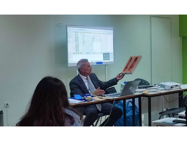 Εκπαιδευτικό σεμινάριο για το ΙΕΚ ΑΛΦΑ Πειραιά: Πέλματα-Πελματογράφοι-Κατασκευή Πάτων Εκπαιδευτικό σεμινάριο για το ΙΕΚ ΑΛΦΑ Πειραιά: Πέλματα-Πελματογράφοι-Κατασκευή Πάτων