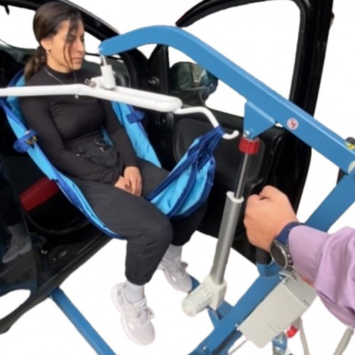 Σετ αιώρα με μεταλλικό σύνδεσμο στήριξης της αιώρας στον γερανό για επιβίβαση σε αυτοκίνητο Σετ αιώρα με μεταλλικό σύνδεσμο στήριξης της αιώρας στον γερανό για επιβίβαση σε αυτοκίνητο