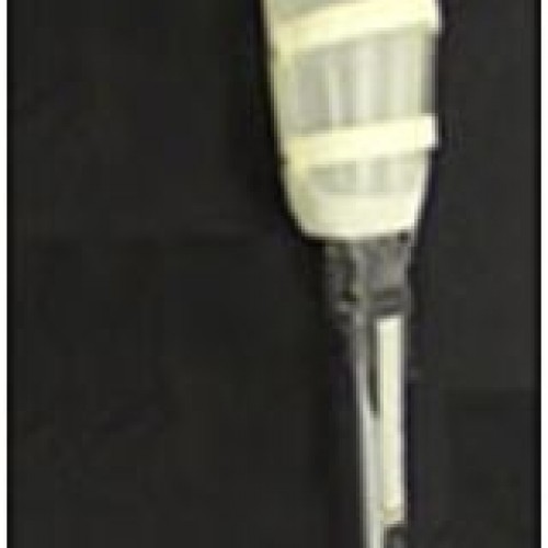 Μηριαία πρόθεση με δερμάτινη  ζώνη συγκράτησης Μηριαία πρόθεση με δερμάτινη  ζώνη συγκράτησης