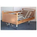 Νοσοκομειακό κρεβάτι ξύλινο χειροκίνητο πολύσπαστο Opus 6