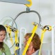 Τροχήλατος γερανός με υπομασχάλια εως 225 kg