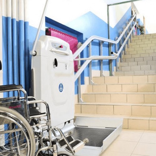 Ανελκυστήρας πλατφόρμας Supra βαρέως τύπου για ευθείες ή κυρτές σκάλες, εσωτερικού και εξωτερικού χώρου