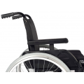 Ελαφρύ αναπηρικό αμαξίδιο πτυσσόμενο Breezy Basix 2 