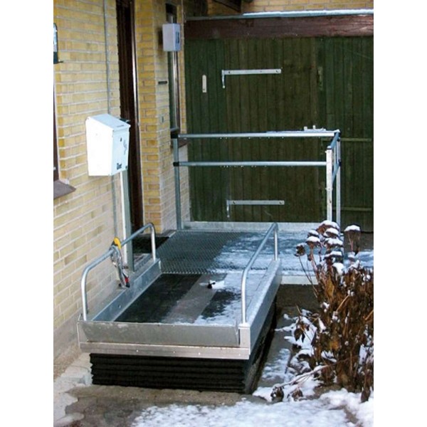 Αναβατόριο - Ράμπα ανύψωσης για αμαξίδια LP1