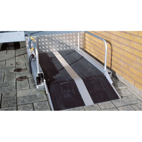 Αναβατόριο - Ράμπα ανύψωσης για αμαξίδια LP1