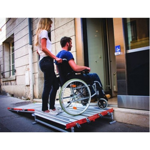 Φορητή πλατφόρμα ράμπας για περιστροφή αμαξιδίου με ράμπα στο πλάι Φορητή πλατφόρμα ράμπας για περιστροφή αμαξιδίου με ράμπα στο πλάι