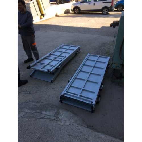 Πτυσσόμενη ράμπα για αεροσκάφη