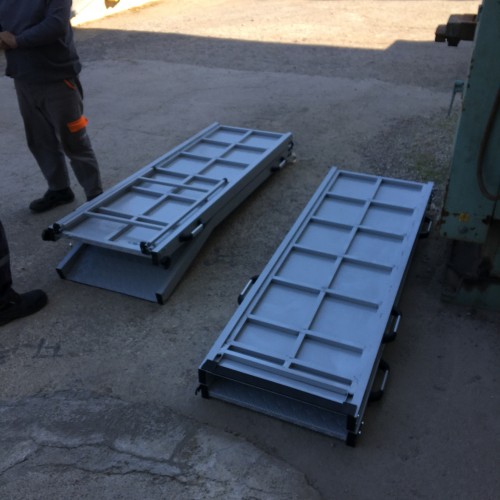 Πτυσσόμενη ράμπα για αεροσκάφη