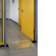 SBS: Εύχρηστη γέφυρα κατωφλίου αναπηρικού αμαξιδίου με διάδρομο